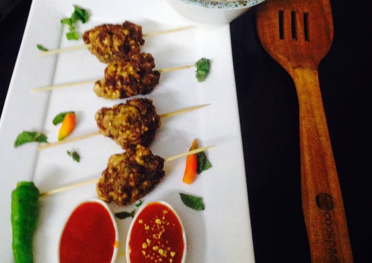 Recipe of Favorite Mince fried gola kabab