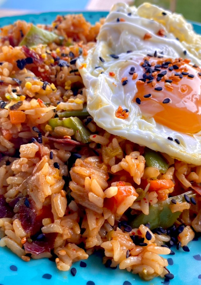 Una foto de Arroz frito con kimchi