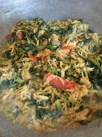 Cara Gampang Membuat Resep Tumis kangkung campur bunga pepaya Ala mm muli &amp; kk via yang  Bikin Ketagihan Anti Ribet, Bikin Ngiler