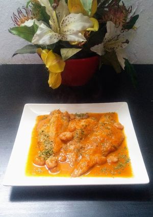 Foto principal de Merluza con salsa de verduras