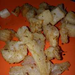รูปของ Singkong goreng pecah