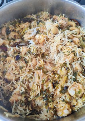 A picture of Prawn pulao.
