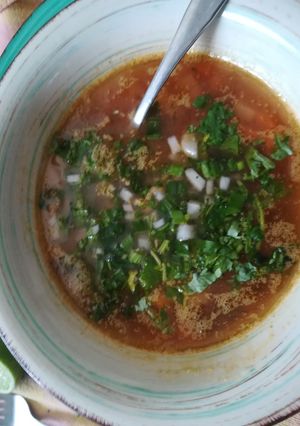 Una foto de Sopa de lubina pescado