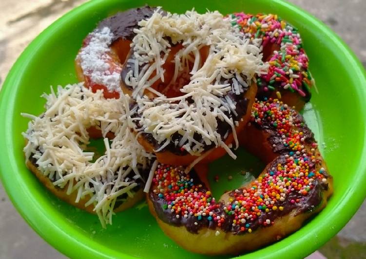 10 Resep: Donat Lembut Super Fluffy Anti Ribet!