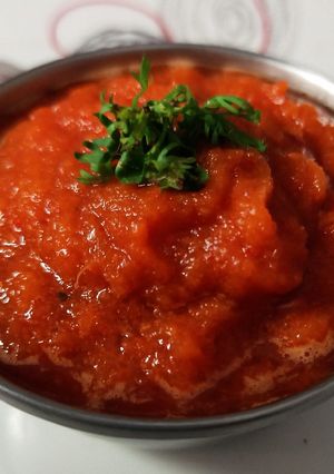 A picture of Onion Chutney.