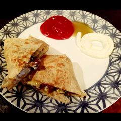 A picture of Fully Loaded wrap.
