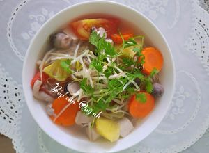 Hình của món Canh chua chay.