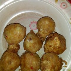 A picture of Yam Balls.