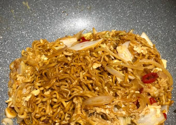 Resep Mie goreng sederhana oleh SASA - Cookpad