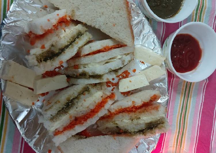 Paneer carrot chattny sandwiches/ special republic day Paneer carrot chattny sandwiches/ special republic day