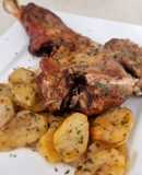 Pierna de lechazo al horno (Receta de madre)