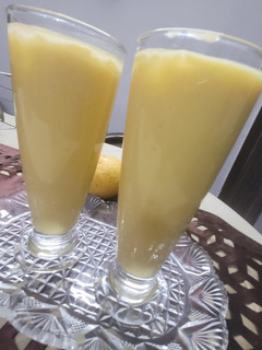 मैंगो शेक रेसिपी मुख्य फोटो