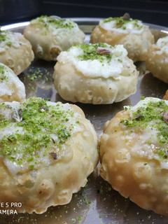 ધારી (Ghari Recipe in Gujarati) રેસીપી મુખ્ય ફોટો