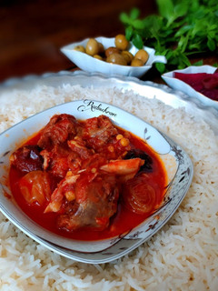 عکسی از دستور خورشت آلو مسما با گوشت گوسفندی