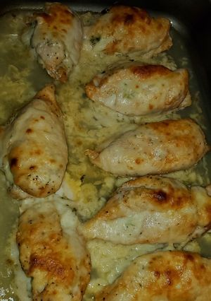 A picture of Chicken stuffed broccoli.