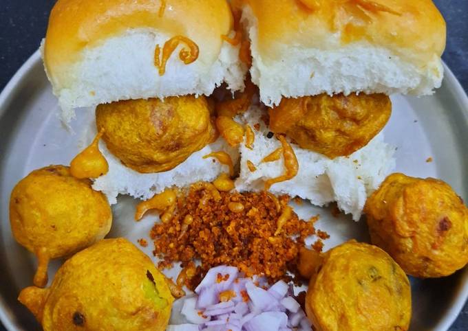 Vada pav