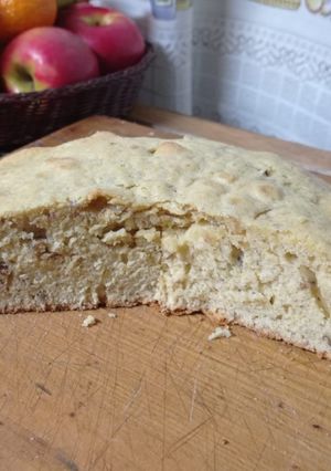 Una foto de Torta de nuez con aceite estilo brownie