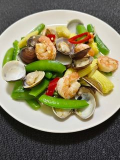 甜豆炒雙鮮(簡單料理) 的食譜成品照片