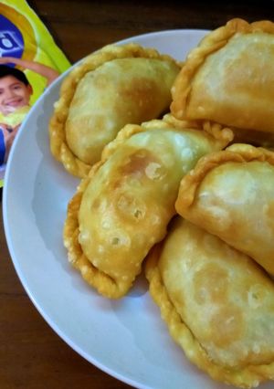Foto resep Pastel Isi Kentang, Wortel dan Daging Cincang