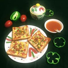 A picture of Bread Pizza.