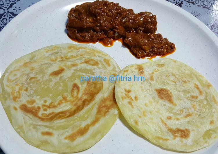 Bagaimana Menyiapkan Coin Paratha (tanpa ulen), Enak