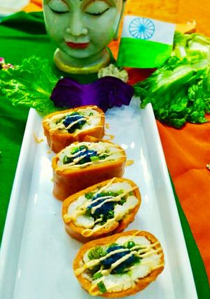 A picture of Vegetable Sushi.