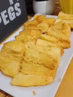 Foto resep Singkong Goreng Merekah Empuk