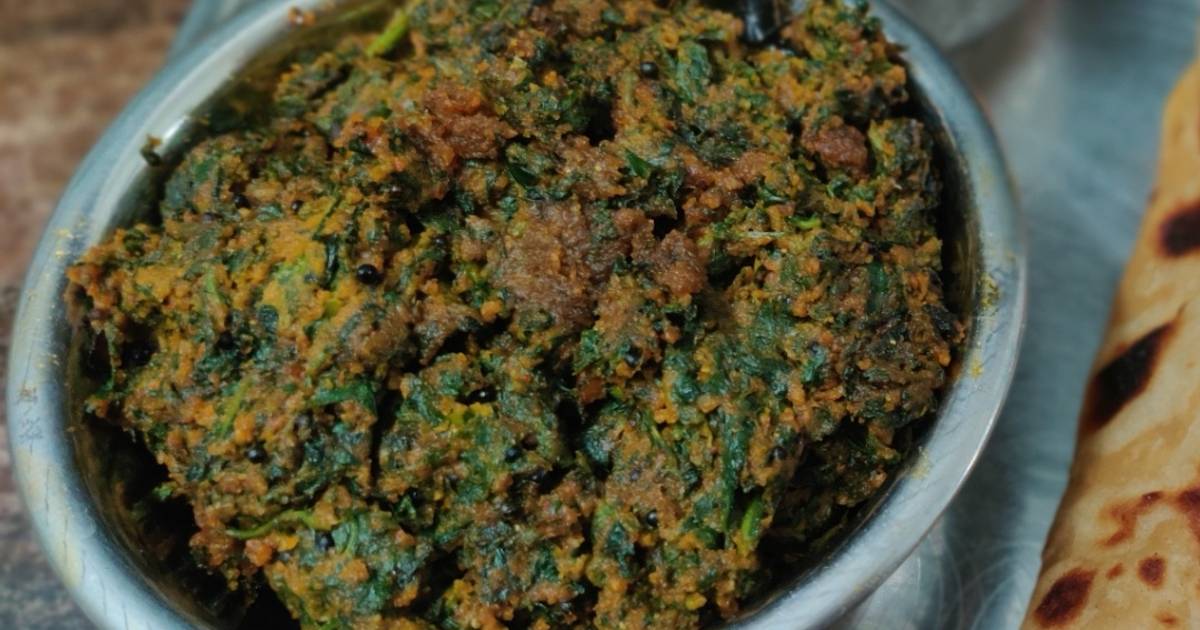 Spinach and chickpea flour dry curry (Palak besan sabji) Recipe by