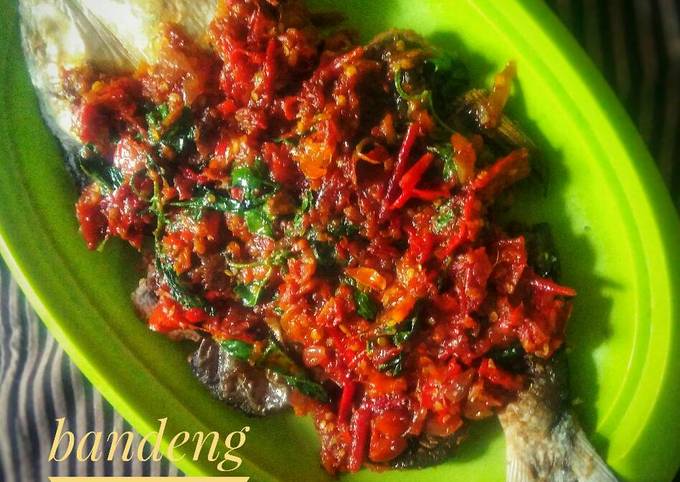 Resep Bandeng sambal rica-rica oleh Jenny Ramadhan new - Cookpad