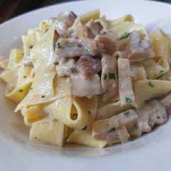 Foto di Pappardelle panna e porcini