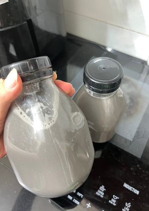 Hình của món Sữa mè đen.