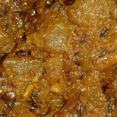 A picture of Aamle ka khtta mitha aachar.