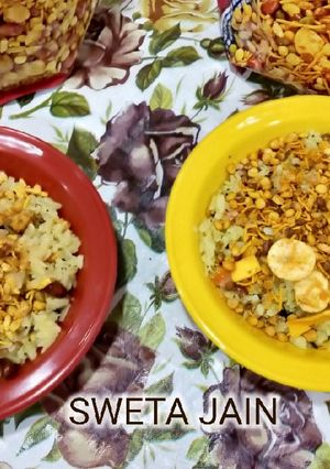 पोहा (Poha recipe in Hindi) रेसिपी मुख्य फोटो