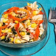 A picture of Spring Onion & Red Capsicum Pasta.