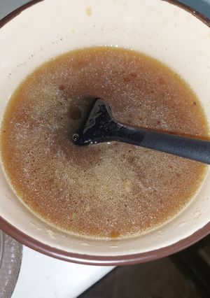 O poză a rețetei Sos pt miel/ coaste de porc. Numai bun de dat pe carne pentru un plus de savoare.