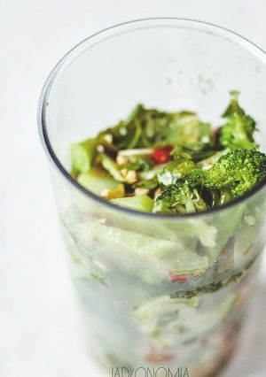 Zdjęcie przepisu Pesto brokułowe.