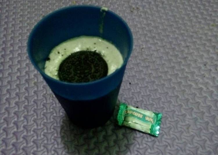 Easiest Way to Cook Perfect Milk shake milo &amp;amp; oreo☕