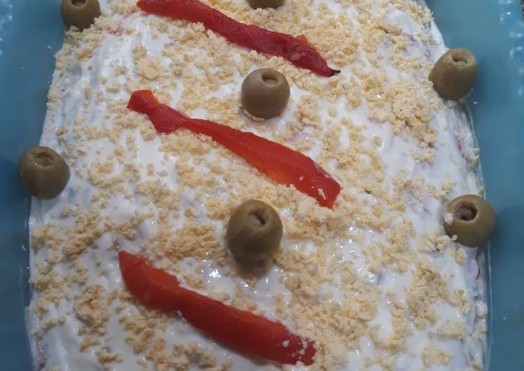 Ensaladilla de salmón y aguacate