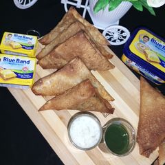 A picture of Beef keema samose.
