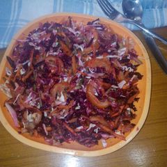A picture of Kachoomar salad.