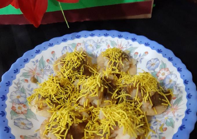 Sev puri