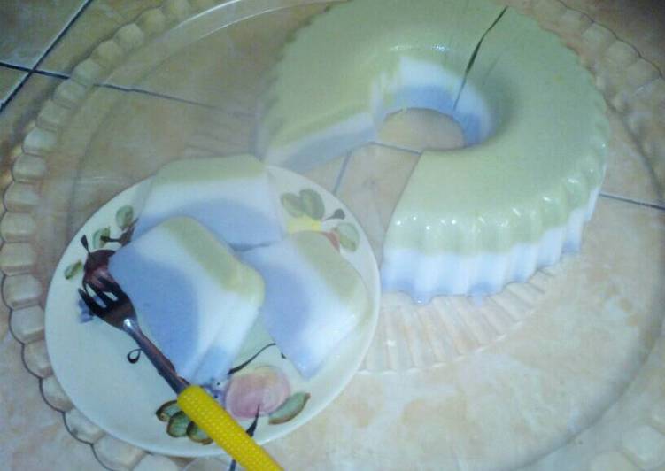 Rahasia Membuat Puding busa with pop ice yang Renyah