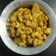 A picture of Posto bori masala.