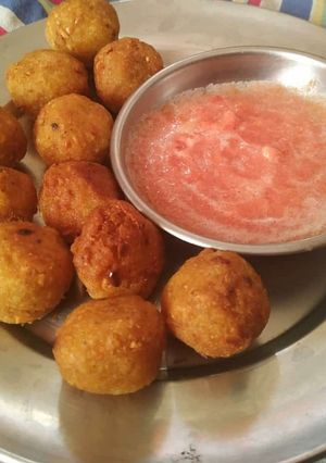 पोहा बेेसन बॉल्स (Poha besan balls recipe in hindi) रेसिपी मुख्य फोटो