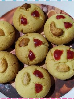 चेरी काजू कुकीज(cherri kaju cookies recipe in hindi) रेसिपी मुख्य फोटो