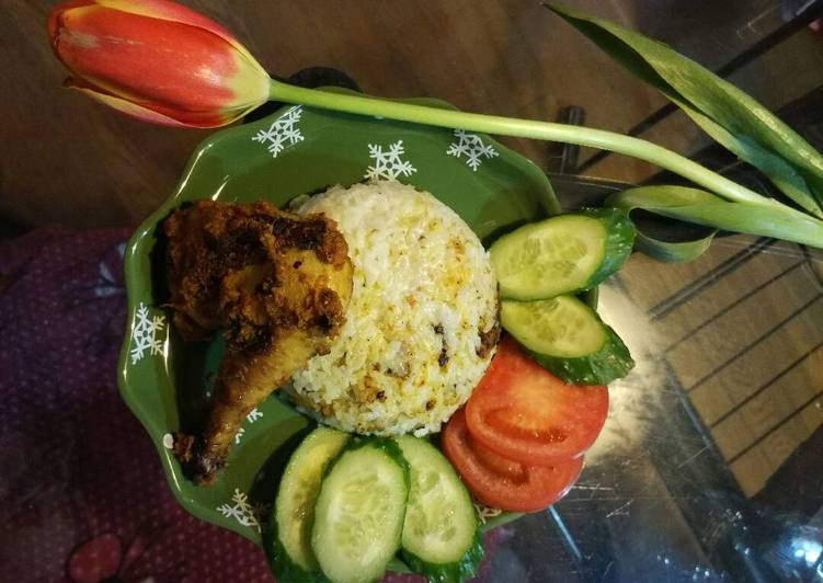 Bagaimana Menyiapkan Grill chicken rice, Menggugah Selera