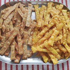 A picture of Party Sticks.