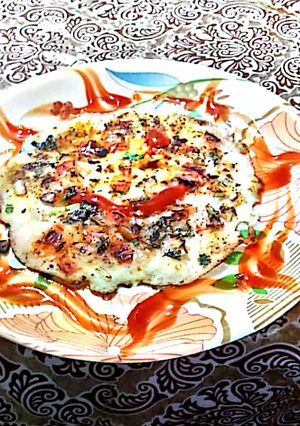 #સુજી ના પીઞા(sooji pizza recipe in Gujarati) રેસીપી મુખ્ય ફોટો