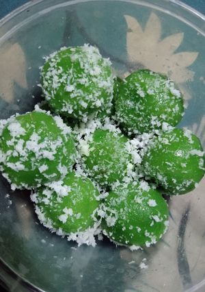 Foto resep Klepon ubi tanpa takaran mudah bikinnya