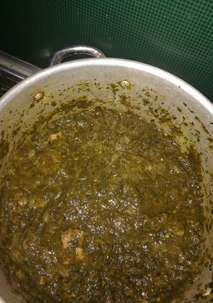 صورة لوصفة ملوخية مطبوخة